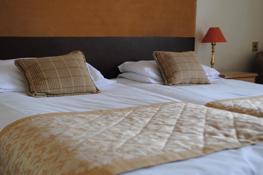 The Killearn Hotel Bilik gambar
